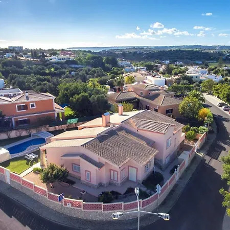 Casa Cor De Rosa * Alvor